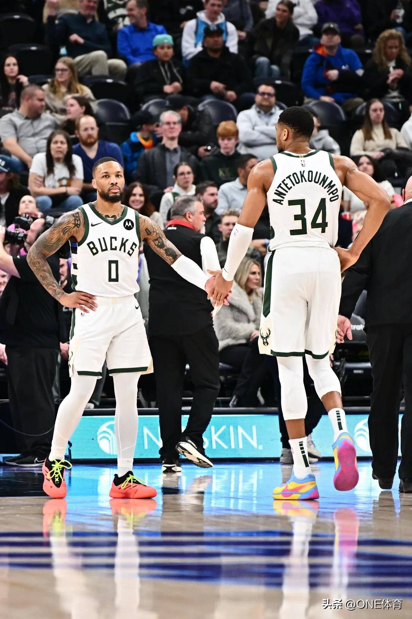  字母哥经典比赛视频 游戏模拟器