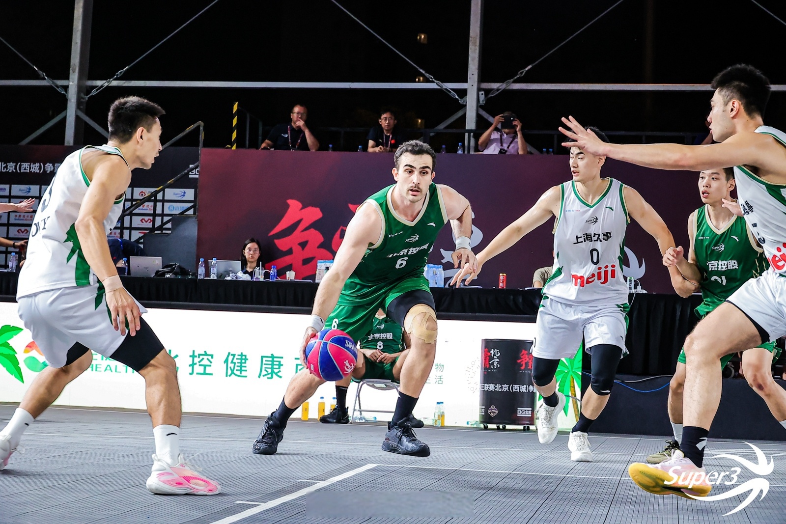 包含冲刺阶段体能课后；深圳男篮战术微调备战意甲；震撼外界；赛季目标并未改变的词条开元棋牌